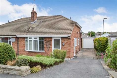 2 Bedroom Semi Detached Bungalow For Sale In Beech Avenue Keyworth