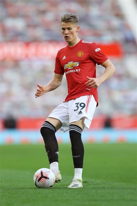 Scott Mctominay Praised By United Supporters Despite Loss United In Focus