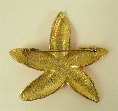 Vintage Pin Starfish Gold Toned Metal Base With White Gem