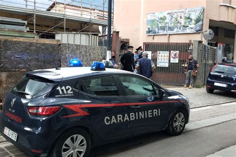 Incidente Sul Lavoro A Verano Brianza Operaio Precipita Da Un