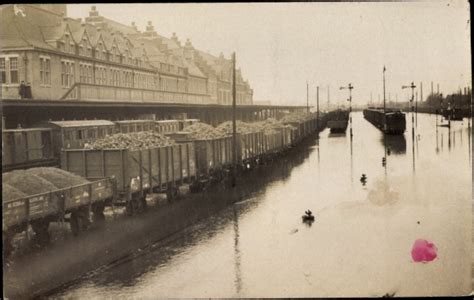 Foto Ansichtskarte Postkarte Maastricht Limburg Akpool De