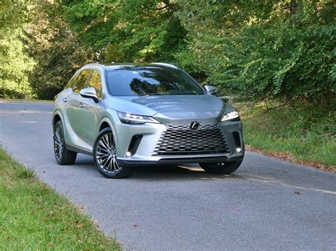 2024 Lexus RX 350h Hybrid Road Test and Review | Autobytel