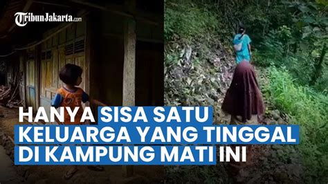 Kisah Gadis Kecil Yang Tetap Tinggal Di Kampung Mati Di Tengah Hutan