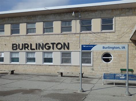 Foto Estaci N De Amtrak Burlington Iowa Estados Unidos