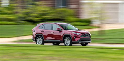 The 2019 Toyota Rav4 Hybrid Is The Rav4 To Have