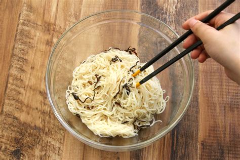 塩昆布や鶏がらスープの素との組み合わせが美味しそう今の季節に嬉しい「素麺」レシピ 話題の画像プラス