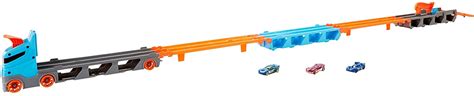 Hot Wheels U Kamion Transporter I Staza Toy Land