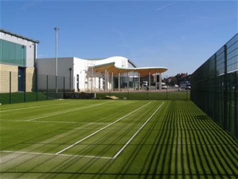 Kirkintilloch Leisure Centre : Sport and Leisure : Scotland's New Buildings : Architecture in ...