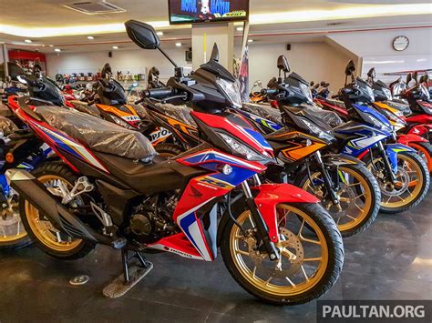 2020 Honda RS150R V2 Spotted In Malaysian Dealer Five New Colours