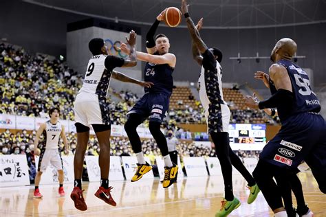 ジョシュ・ホーキンソン｜日本を愛し、日本のために全力で挑むバスケ一家の申し子｜column｜fibaバスケットボール ワールドカップ 2023