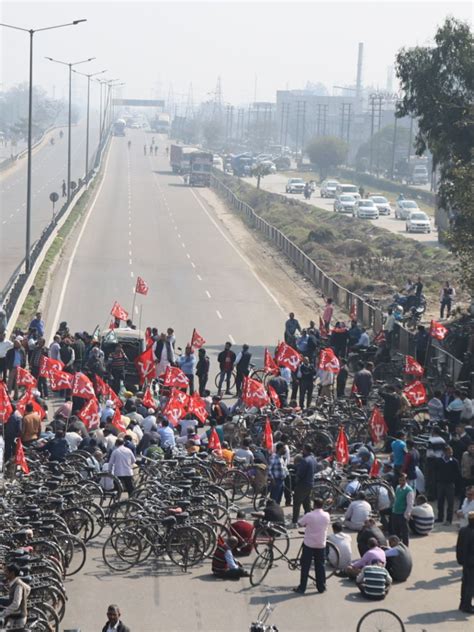 Bharat Bandh Markets Shut Public Transport Disrupted Amid Nationwide