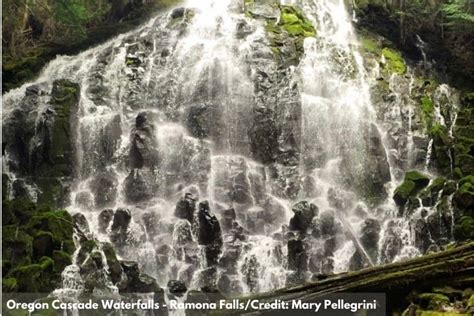 Stunning Waterfalls in the Oregon Cascades.