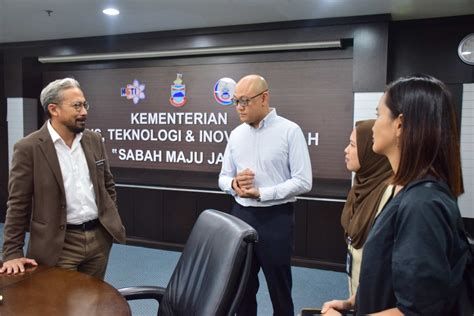 Sesi Taklimat Sabah Creative Economy And Innovation Centre SCENIC