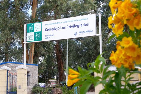 Propuestas Recreativas En El Complejo Municipal Los Privilegiados