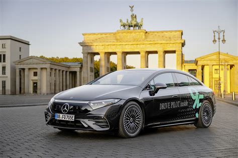 Mercedes Benz Ecampus In Untert Rkheim Er Ffnet