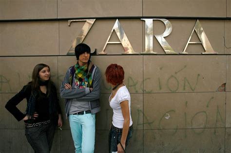 Zara Owner Inditex Stays Ahead Of The Competition Wsj