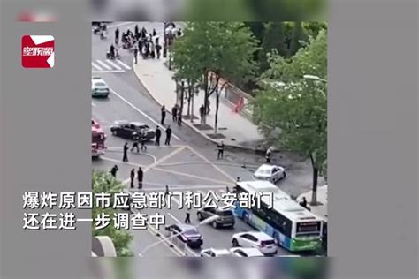 辽宁一两轮机动车街头突发爆炸，致驾驶人当场死亡，现场火光冲天