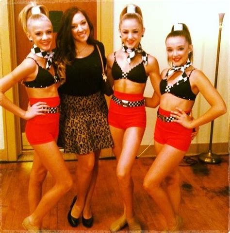 Spoiler Kendall Paige And Chloe Trio ‘buckle Up Dance Mo