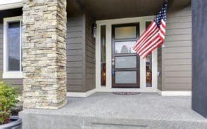 Which Side Of Porch To Hang American Flag Does It Matter