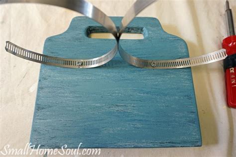 DIY Mason Jar Utensil Caddy Perfect For BBQs Or Parties Utensil