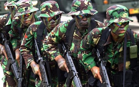 Unik Dan Keren Ini 12 Seragam Tentara Berbagai Negara Di Dunia