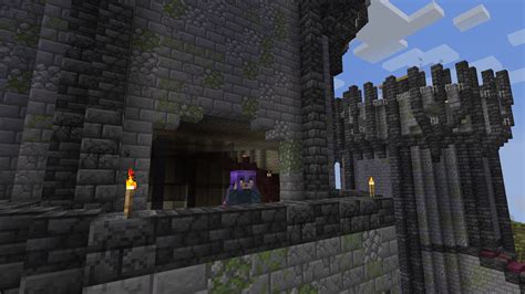 More pictures of my castle build : r/Minecraftbuilds