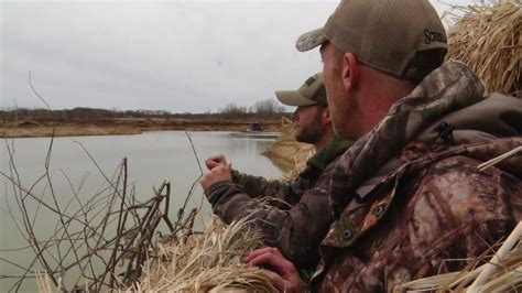 Late Season Goose Hunting Youtube