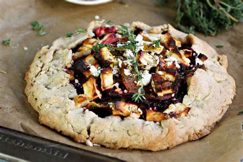 25 Vegetarian And Vegan Thanksgiving Main Dish Recipes