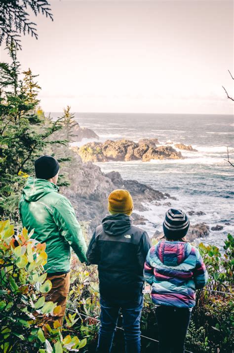 The Wild Pacific Trail in Ucluelet, BC - The Driftwoods Family