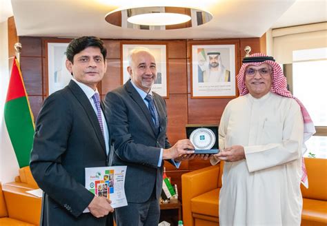 Ambassador Faisal Niaz Tirmizi Meets With FCCI Chairman Abdulla Mohamed