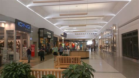 Apache Mall Rochester Minnesota Macy S Corridor Flickr