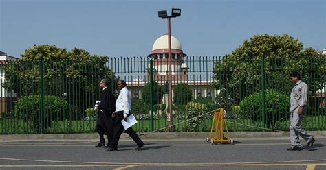 Sc Acquits Six People Sentenced To Death Asks Maharashtra Government To Pay Rs 5 Lakh Compensation