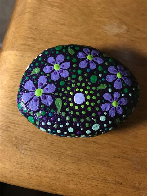 Pin By Dianne Pilatowski On Rocks Painted Rock Painting Designs