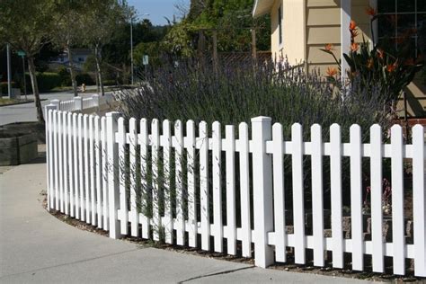 Vinyl Picket Fence Vinyl Picket Fence, White Picket Fence, Fencing ...