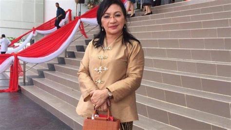 Birokrat Asal Sulawesi Utara Jeane Marie Tulung Jabat Dirjen Bimas