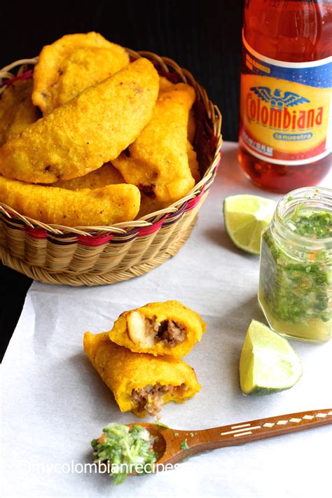 Colombian Empanadas (Empanadas Colombianas) | My Colombian Recipes