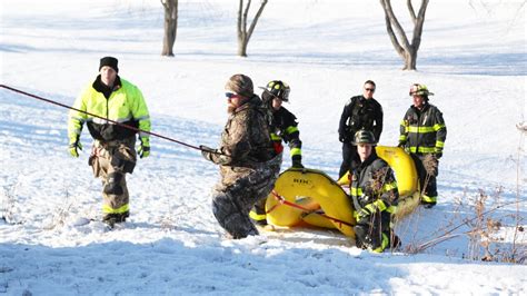 Girl Hits Tree While Sledding In Lockport