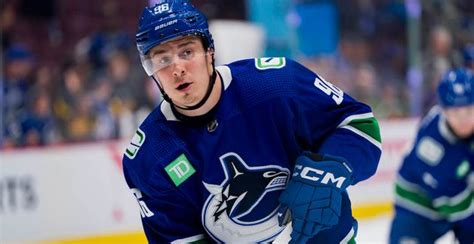 Kuzmenko will be a healthy scratch for Canucks tonight | Offside