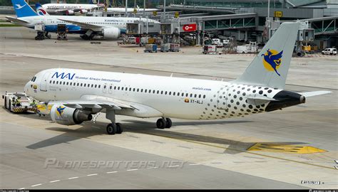 XY ALJ Myanmar Airways International Airbus A320 214 Photo By CES568