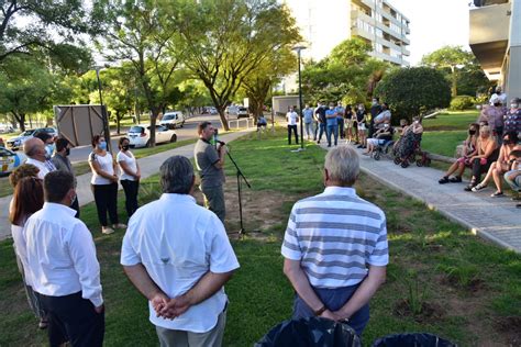 Rosso Inaugur Las Obras De Una Plazoleta En La Costanera Fm Top