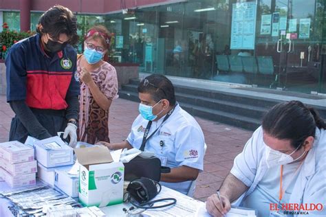 El Heraldo de Poza Rica Refuerzan salud pública