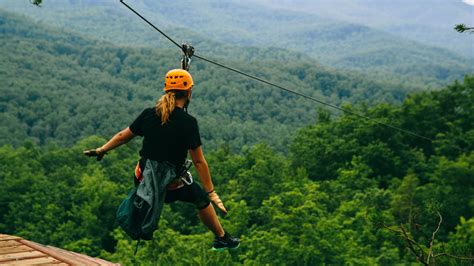 Pigeon forge zipline tour in gatlinburg smoky mountains – Artofit