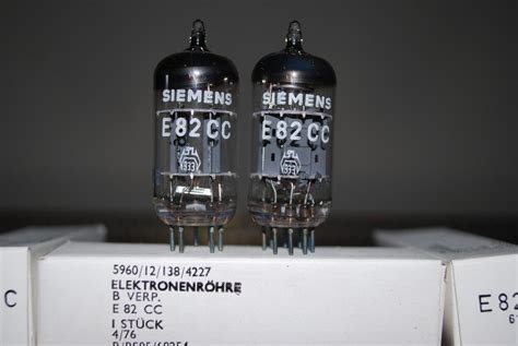 Siemens E82CC Two Mica NOS Vacuum Tubes For Sale Tubes Unlimited