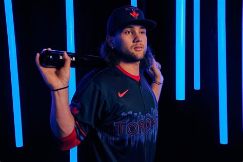 Blue Jays Unveil New City Connect Uniforms Featuring Toronto Skyline