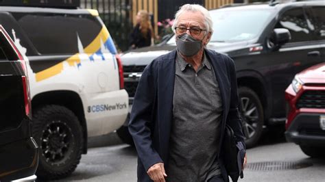 Juicio Contra Robert De Niro Exasistente Lo Acusa De Controlador Y