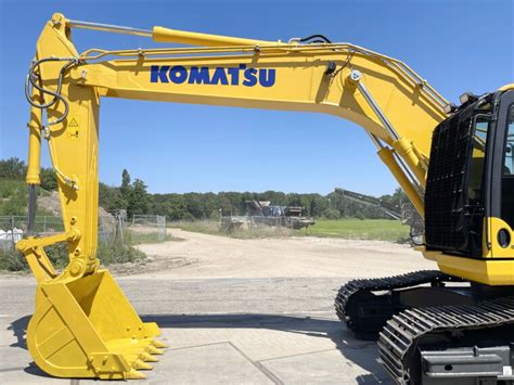 Komatsu Pc M Excavator Boss Machinery