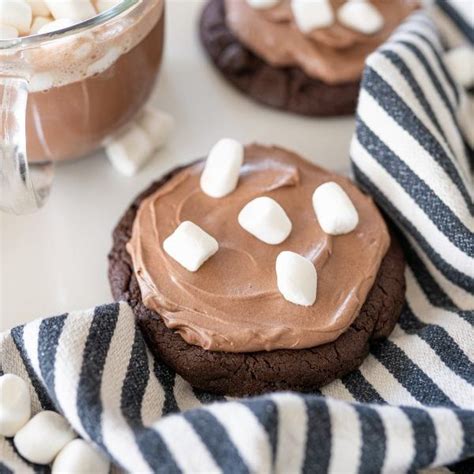 Crumbl Frozen Hot Chocolate Cookies Artofit