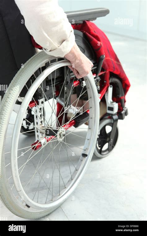 Quadriplegia hi-res stock photography and images - Alamy