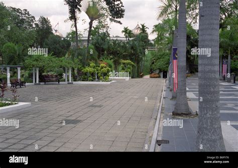 Plaza Tugu Negara Kuala Lumpur Stock Photo Alamy