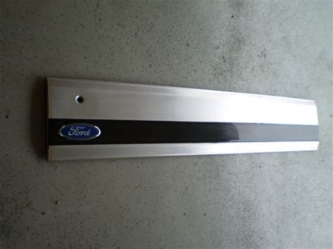 88 96 Ford Bronco Truck Tailgate Trim Garnish Panel Nex Tech Classifieds